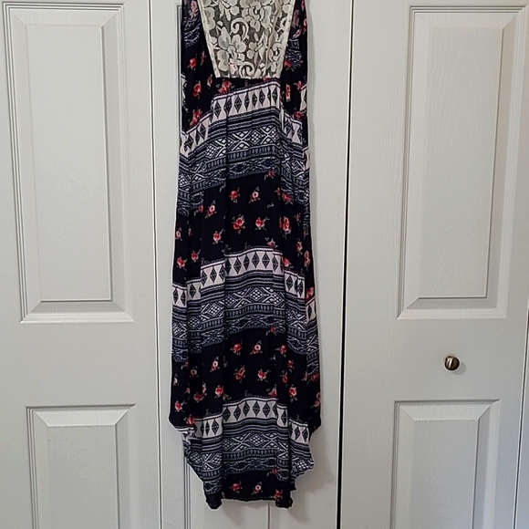 Btween Black Floral Dress, High/low, I believe this is a tween girls size 12 - Picture 9 of 9
